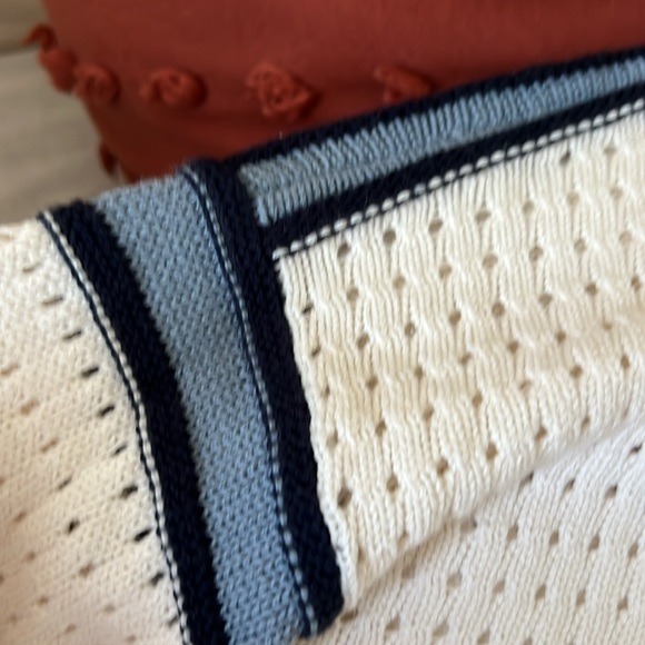 Lou & grey sweater size XL - Picture 3 of 3